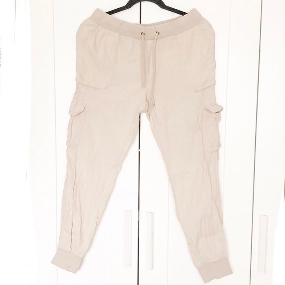 Aritzia Community Beige Jogger Cargo Pants
